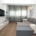 Nika Apartamento