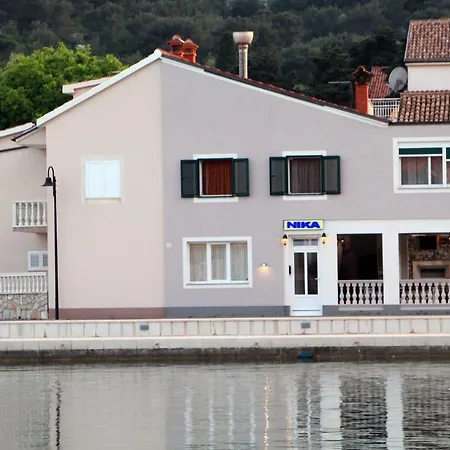 Apartamento Nika *